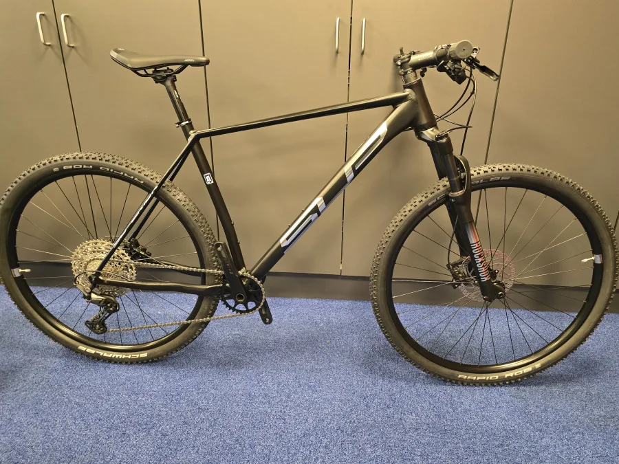 MTB Superior XP909